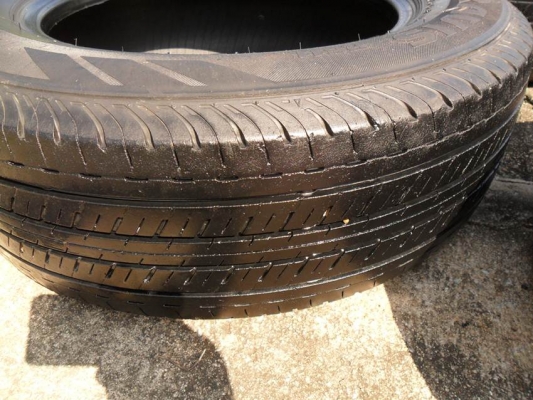 ขาย ยางรถกระบะ บริดสโตนBridgestoneขนาด215/65ขอบ16นิ้ว เส้นละ400บาท(4 เส้น=1500บ) T.092-9351644