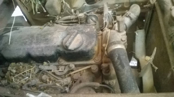 ขายรถบรรทุก 4 ล้อ NISSAN CARBON เครื่อง 80 แรงม้า คัสซีสวยตลอดเส้น กระบะดีพื้นดี มีทะเบียนแต่ชุดโอนหมดอายุ ราคาต่อรองได้