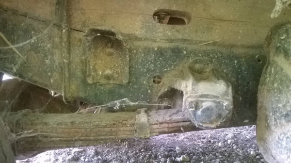 ขายรถบรรทุก 4 ล้อ NISSAN CARBON เครื่อง 80 แรงม้า คัสซีสวยตลอดเส้น กระบะดีพื้นดี มีทะเบียนแต่ชุดโอนหมดอายุ ราคาต่อรองได้