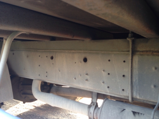 ขายรถ 10 ล้อ อีซูซุ FVM เดกก้า ตู้เปียก เครื่อง 200 แรง ปี 2548 รถใช้งานอยู่ ขายรถ 10 ล้อ อีซูซุ FVM เดกก้า ตู้เปียก เครื่อง 200 แรง ปี 2548 รถใช้งานอยู่