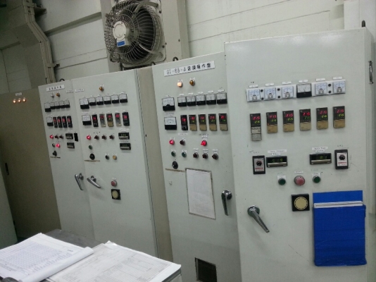 ขายเครื่องรีดแผ่นพลาสติก 3 layer ครบชุด หน้ากว้าง 70 ซม สภาพใหม่จากญี่ปุ่น ราคาถูก