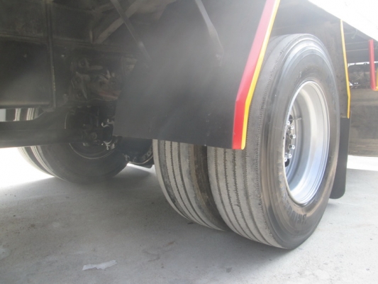 ขาย 6 ล้อ  HINO เมกก้า 212  ปี  50  ติดเครน UNIC  4 ชัก