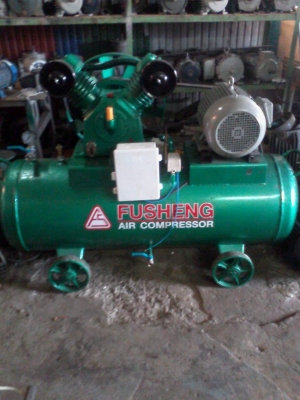 ปั๊มลมฟูเช็งมอเตอร์ 7.5 hp ถังขนาด 260 ลิตร ราคาถูกมากพร้อมรับประกันสินค้าหากท่านไม่พอใจ 0988693990