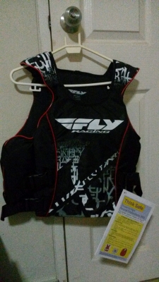 ขาย ชูชีพ สองตัวสุดท้าย สำหรบนัก เจทสกีโดยเฉพาะ