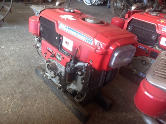 ขายเครื่องคูโบต้า  ET 80 ติดนิ่มๆ เดิมๆ 13500 คุยกันได้ครับ