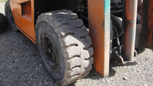 โฟคลิฟท์ toyota 1.5ตัน เครื่องเบนฃิน ยกสูง3เมตร ยางตัน สีเดิม สภาพดีพร้อมใช้ โฟคลิฟท์ toyota 1.5ตัน เครื่องเบนฃิน ยกสูง3เมตร ยางตัน สีเดิม สภาพดีพร้อมใช้