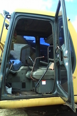 ขายรถแบคโฮ KOMATSU120-6 เล่มทะเบียน ซีเลี่ยน. 89××× ขายรถแบคโฮ KOMATSU120-6 เล่มทะเบียน ซีเลี่ยน. 89×××