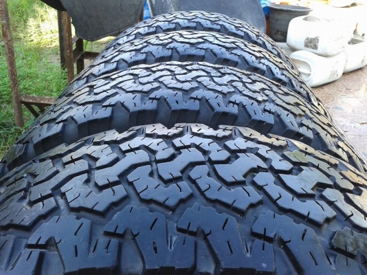 มาอีกแล้วครับ BF GOODRICH T/A 265/75/16 ปี 10 สภาพ 70\% 6500 บาท มาอีกแล้วครับ BF GOODRICH T/A 265/75/16 ปี 10 สภาพ 70\% 6500 บาท