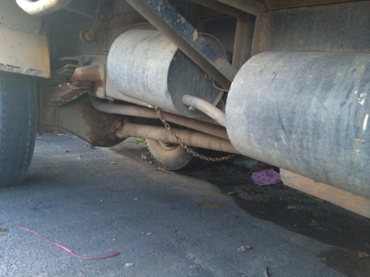 6ล้อดั้มยาง900-20NISSAN เครื่ิองเดิมสวย เกียร์เดิม คัสซีสวย เฟืองท้ายฟูโซ่ รถสภาพดี...