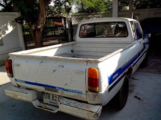 ขาย MAZDA, FAMILIA 1.3 เกียร์ธรรมดา 5เกียร์ ปี91 แอร์เย็น