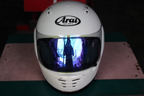 ขายหมวก Arai  2500 ของไม่เคยใช้ในไทยครับ