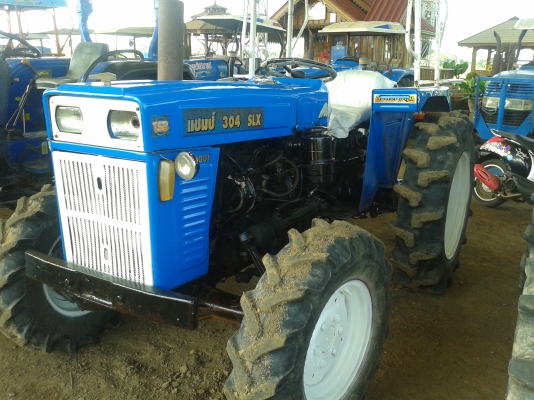 ขายด่วน ! รถไถแชมป์ 3O4สภาพดีเยี่ยม ราคาเป็นกันเอง ต่อลองได้ครับ