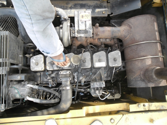 เก่าแต่สี ขายรถแบคโฮ KOMATSU PC 200-7 เครื่องเดิมปั้มเดิมโซ่หนาเอวแน่นเฟมดีไฟฟ้าเต็มเอกสารทะเบียน