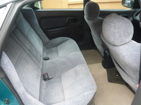 MAZDA 323 ASTINA 1.8 (5DR) Auto รถบ้านมือเดียว สภาพสวย พร้อมใช้งาน