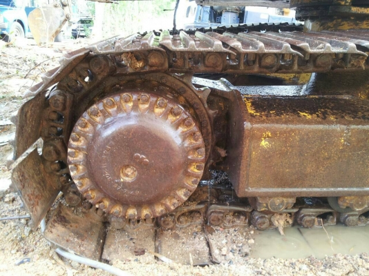 (ลดราคา ขายแค่320000..)PC200-3 S/N 26472 รถดี สีไม่สวย...ใช้งานอยู่ เอวดียังแน่นดี ช่วงล่างสวยใชได้..