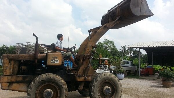 ขายรถตักด่วน