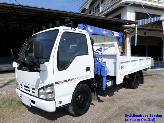 ขาย 6 ล้อ อีซูซุ NKR เครน 2 .5 ตัน  130 แรง ยาว 4.30 ม. รวมเครน ปี 2006 สภาพเดิม สนใจชมรถก่อนได้ครับ ติดต่อ 081-9425443