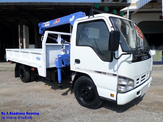 ขาย 6 ล้อ อีซูซุ NKR เครน 2 .5 ตัน  130 แรง ยาว 4.30 ม. รวมเครน ปี 2006 สภาพเดิม สนใจชมรถก่อนได้ครับ ติดต่อ 081-9425443