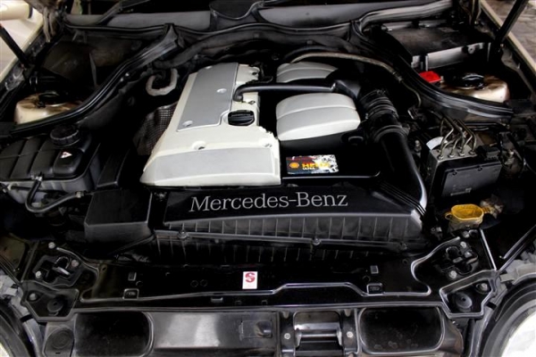 2003BENZ C180 2.0 Elegance มือเดียวป้ายแดง ออกศูนย์เบนซ์ตลิ่งชัน 2003BENZ C180 2.0 Elegance มือเดียวป้ายแดง ออกศูนย์เบนซ์ตลิ่งชัน