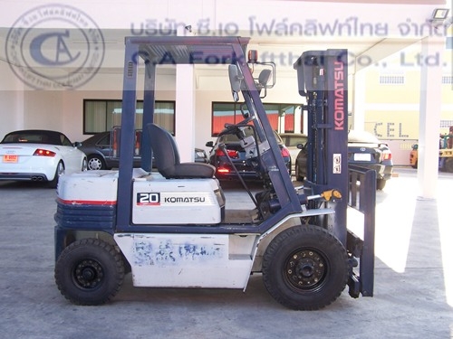 ขาย รถโฟล์คลิฟท์ KOMATSU รุ่น FG20-11