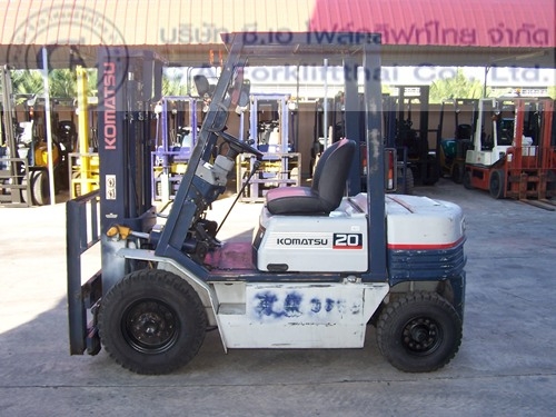 ขาย รถโฟล์คลิฟท์ KOMATSU รุ่น FG20-11