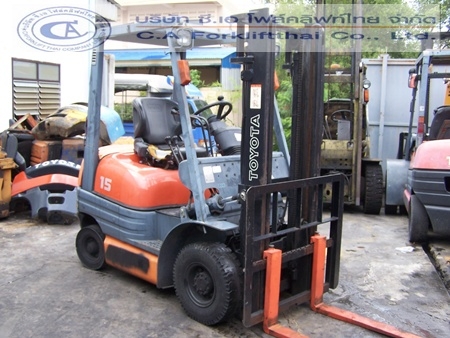 ขาย รถโฟล์คลิฟท์ รุ่น TOYOTA 6-FG15