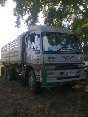 10ล้อดั้มhino3m