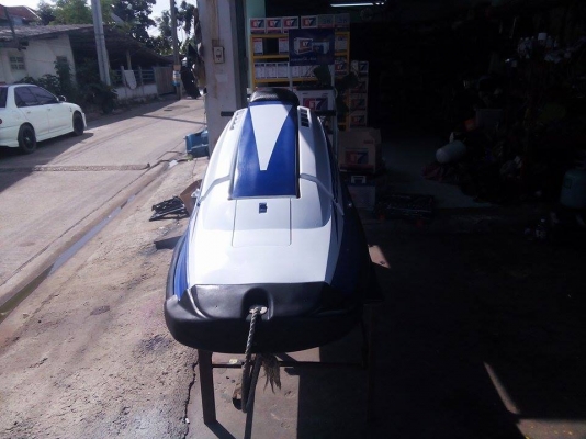 ขายเรือยืน Yamaha 650 Super jet 38,000 บาท เล่นได้เลย.. ขายเรือยืน Yamaha 650 Super jet 38,000 บาท เล่นได้เลย..