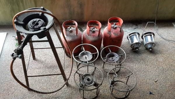 ขายเหมา **ขาตั้งแก๊ส**