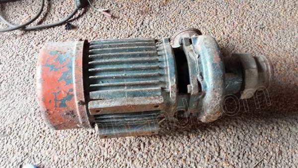 ขายเหมา**ชุดมอเตอร์ปัํมน้ำ ไดรโว่บ่อบาดาล**