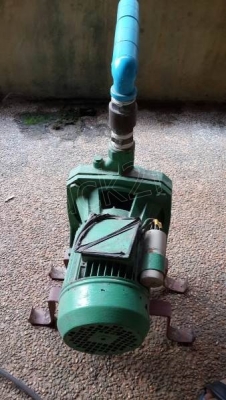 ขายเหมา**ชุดมอเตอร์ปัํมน้ำ ไดรโว่บ่อบาดาล**