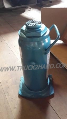 แม่แรงยกรถใหญ่