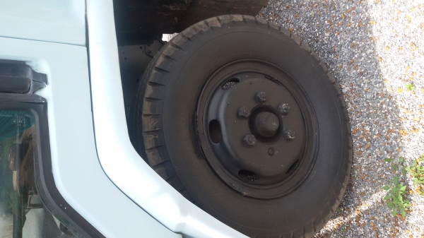 ขายรถบรรทุก 6 ล้อ ติดเครน 3 ตัน 3 ปอก ท้องแบน 195 สภาพพร้อมใช้งาน  K.อู๊ด 081-2995537