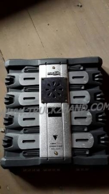 เครื่องขยายเสียง  กำลังขับ 800 Watt