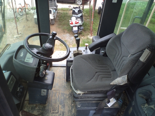 ขายรถตัก luigog 856