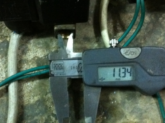 โซลินอยด์วาล์ว( วาล์วไฟฟ้า) Parker ขนาดท่อสวม 1/2 นิ้ว ใช้ไฟบ้าน 220 V.ใช้ตัดต่อระบบการเปิด-ปิดของระบบน้ำ ลม น้ำมัน (มี 29 ตัว) โซลินอยด์วาล์ว( วาล์วไฟฟ้า) Parker ขนาดท่อสวม 1/2 นิ้ว ใช้ไฟบ้าน 220 V.ใช้ตัดต่อระบบการเปิด-ปิดของระบบน้ำ ลม น้ำมัน (มี 29 ตัว)