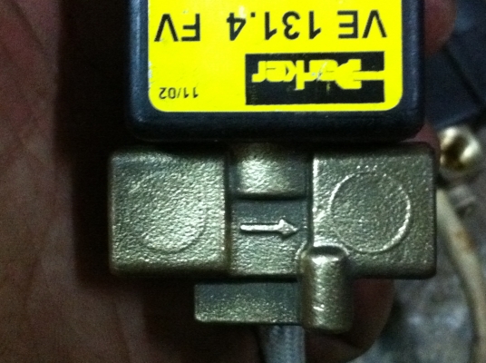 โซลินอยด์วาล์ว( วาล์วไฟฟ้า) Parker ขนาดท่อสวม 1/2 นิ้ว ใช้ไฟบ้าน 220 V.ใช้ตัดต่อระบบการเปิด-ปิดของระบบน้ำ ลม น้ำมัน (มี 29 ตัว) โซลินอยด์วาล์ว( วาล์วไฟฟ้า) Parker ขนาดท่อสวม 1/2 นิ้ว ใช้ไฟบ้าน 220 V.ใช้ตัดต่อระบบการเปิด-ปิดของระบบน้ำ ลม น้ำมัน (มี 29 ตัว)