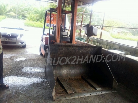 รถโฟล์คลิฟท์ ยี่ห้อ TOYOTA รถโฟล์คลิฟท์ ยี่ห้อ TOYOTA