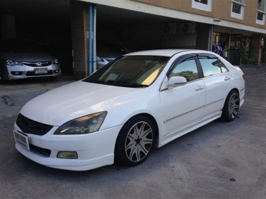 Accord 2.4 EL ปี03 ตัวTop ล้อ18 part รอบคัน LPG