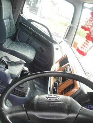 HINO FG1J เครื่องยนต์ 212 แรง กะบะเสริมคอกสูง ยาว 6.50 เมตร รุ่นเพลาท้ายใหญ่ ยางใหม่ 6 เส้นกะทะแม็กเรเดียน 22.5 สภาพสวย พร้อมใช้งาน HINO FG1J เครื่องยนต์ 212 แรง กะบะเสริมคอกสูง ยาว 6.50 เมตร รุ่นเพลาท้ายใหญ่ ยางใหม่ 6 เส้นกะทะแม็กเรเดียน 22.5 สภาพสวย พร้อมใช้งาน