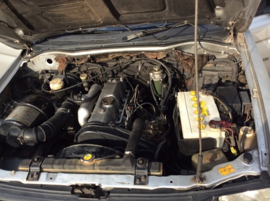 ขายรถกระบะมิตซูสตราด้า ตอนเดียว ปี97 เครื่องเดิม 2.5 เกียร์ธรรมดา ภายในสวย แอร์เย็น สีต้องทำ กันร้อนเดิม ล้อแม็ก15" เครื่องแน่นวิ่งดี เกียร์แน่น ช่วงล่างดี รถขับดีครับ เอกสารพร้อม ขายถูกครับ