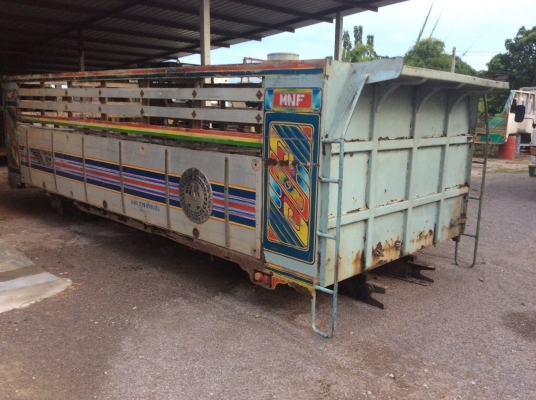 กระบะดั๊ม 10ล้อ ถอดลงจากRocky 195 อุปกรณ์ครบ ขาย 90,000 บาท (ศุภากร 081-4252943)