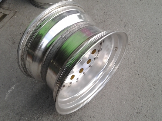 ขายแม็กซ์ขอบ15"กว้าง8.5"สวยๆ 4วง JAPAN ครับไม่มีซ่อมครับ ขายแม็กซ์ขอบ15"กว้าง8.5"สวยๆ 4วง JAPAN ครับไม่มีซ่อมครับ