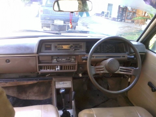 มิสซูบิชิ เก๋ง 5 ประตู แพร่ครับ