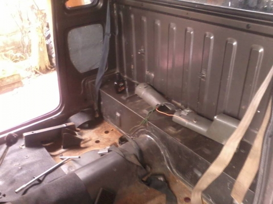 แยกอะไหล่มาสด้า 1.3 เครื่อง 1400 ครับ