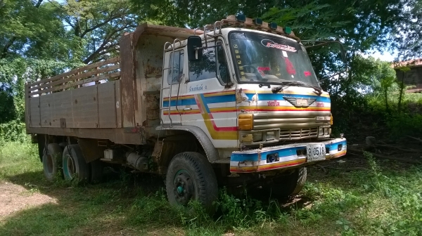 ซูโม่ 227ld-10089   เครื่องดี  เกียร์ ud ช่วงล่างดี ขายตามสภาพ ภายในครบ ยางดี รถจอดประมาณ 6เดือน ราคา 630,000 ต่อรอง