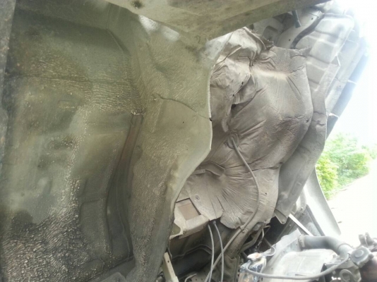 10ล้อรถน้ำมัน175แรง รถสภาพดีใช้ได้ ห้างแท้ ถัง15000ล.ยังไม่โหลดล่าง..เล่มพร้อม รถใช้งานอยู่...