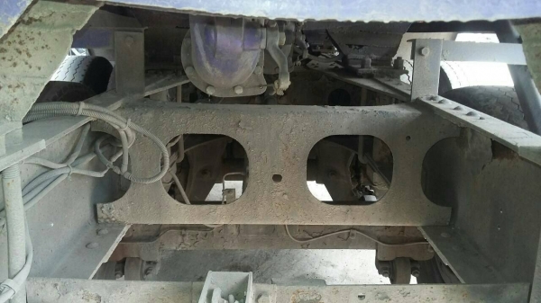 10ล้อรถน้ำมัน175แรง รถสภาพดีใช้ได้ ห้างแท้ ถัง15000ล.ยังไม่โหลดล่าง..เล่มพร้อม รถใช้งานอยู่...