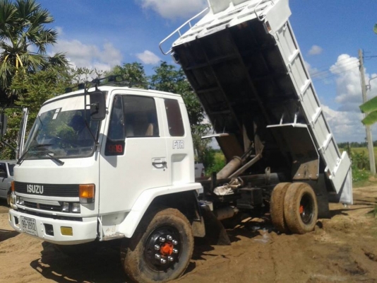 ขายดัมพ์ ROCKYอีซูซุยาง900 FTR11 ตัวห้างแท้ 165แรง กระบะยาว4.20เมตร พ.เพาเวอร์ แชชซีสวย เครื่องดี สภาพพร้อมใช้งาน จัดไฟแนนซ์ได้