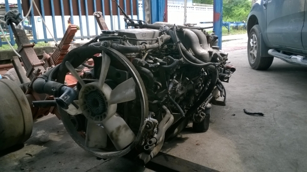 ขายเครื่องพร้อมเกียร์ 6HL1
